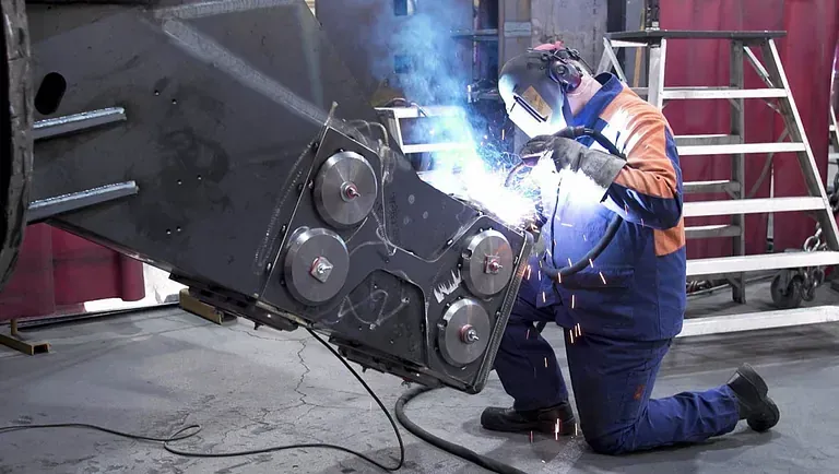 Alihankintakonepajatuotteiden tuotanto, Rautalaaki Oy