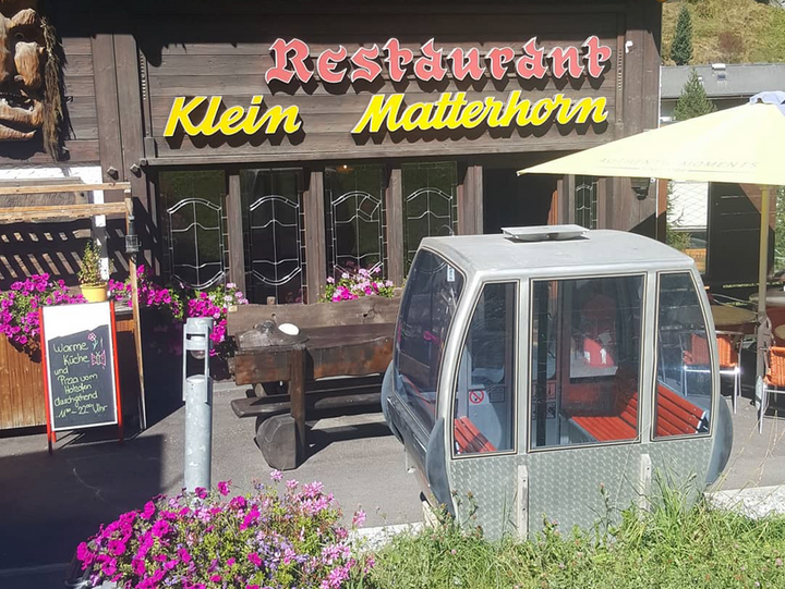 Restaurant Aussenansicht - Restaurant Pizzeria Klein Matterhorn