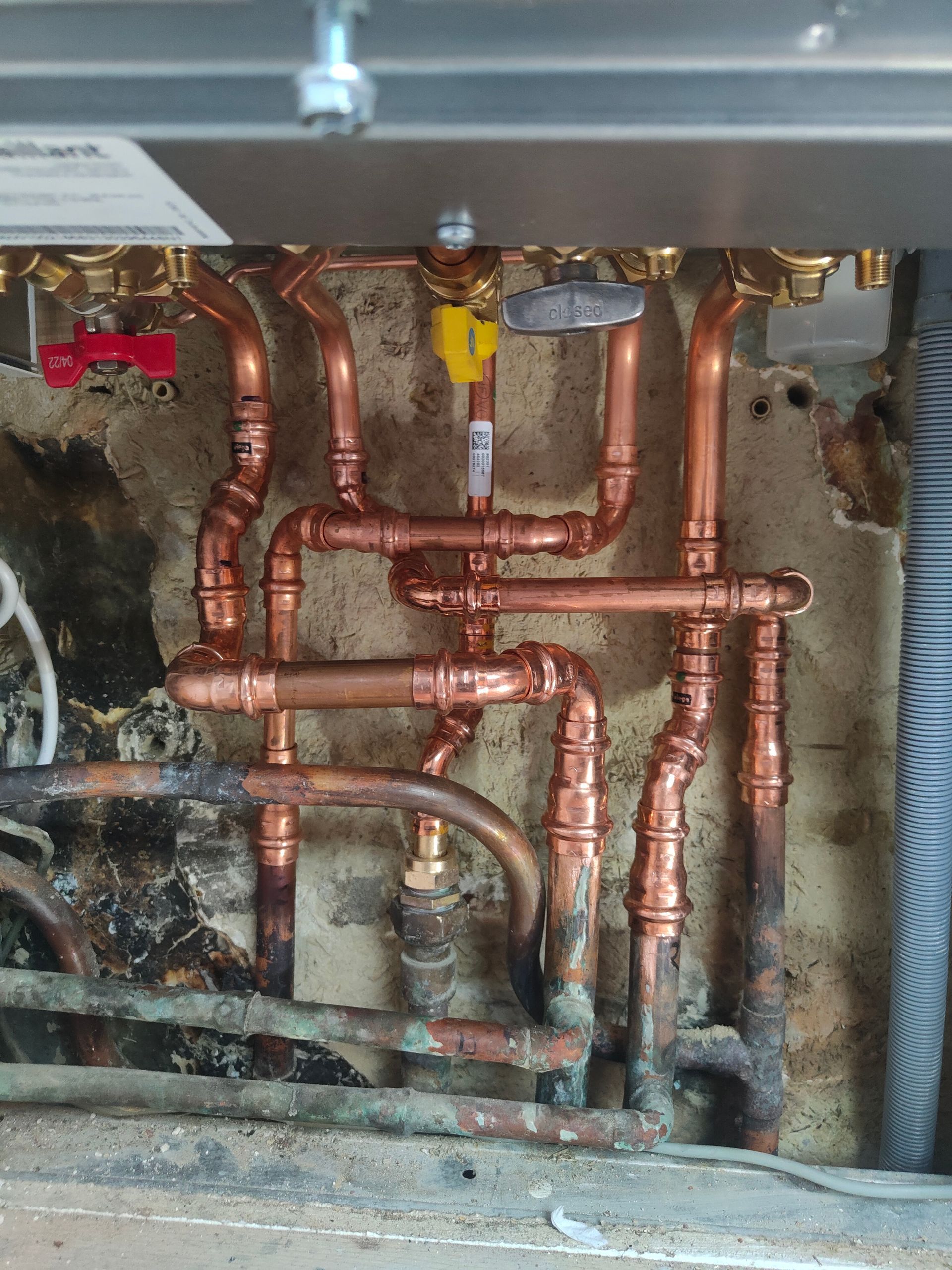 Réseau de tuyaux de cuivre