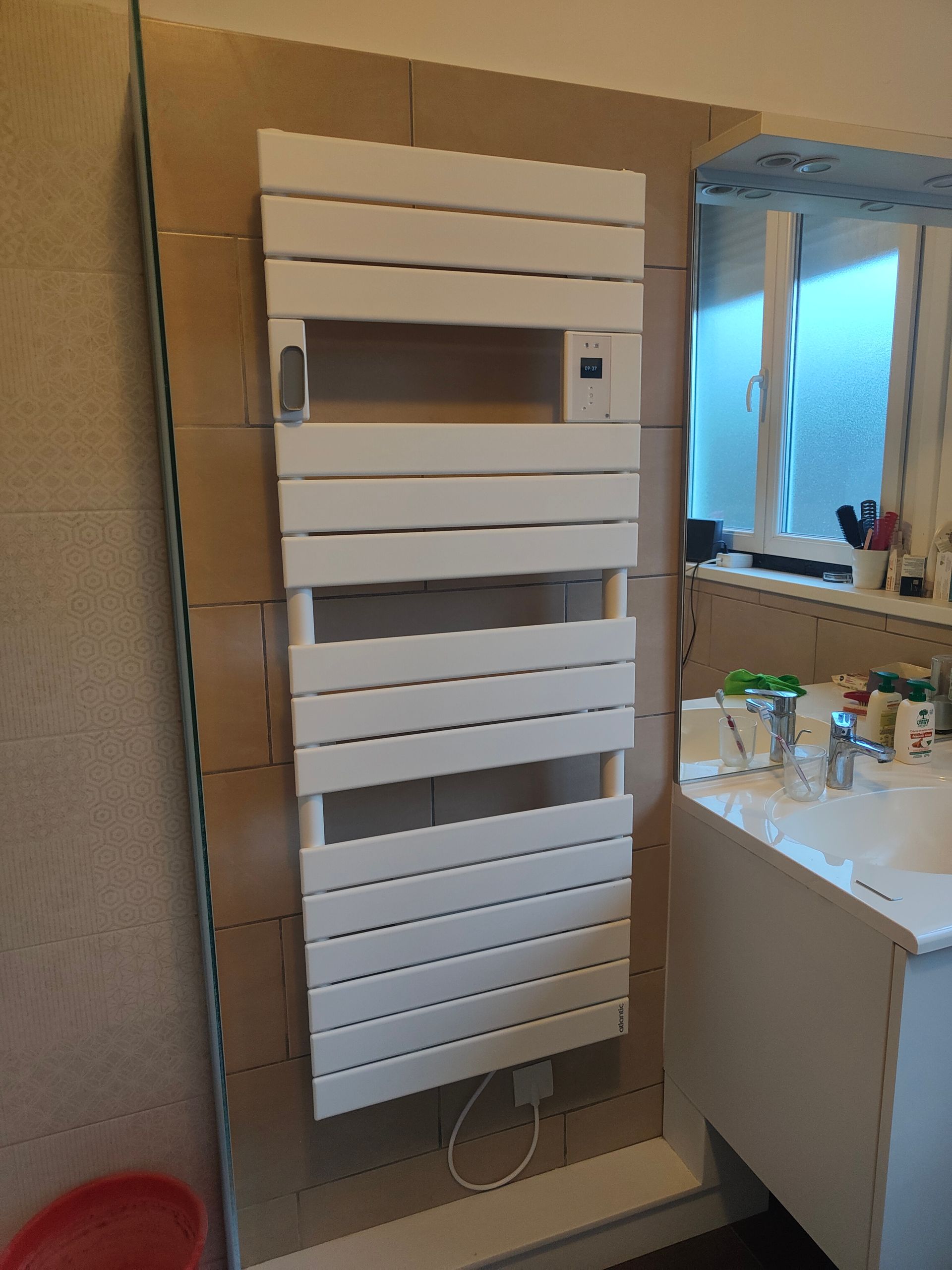Radiateur sèche-serviette