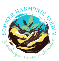 Un logo pour Sommer Harmonie Jardin montre deux mains tenant une plante