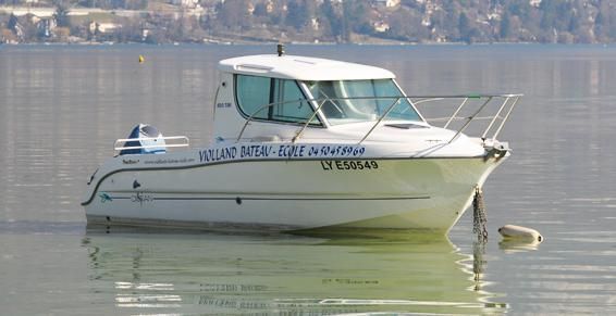 Bateau école de Violland sur le lac