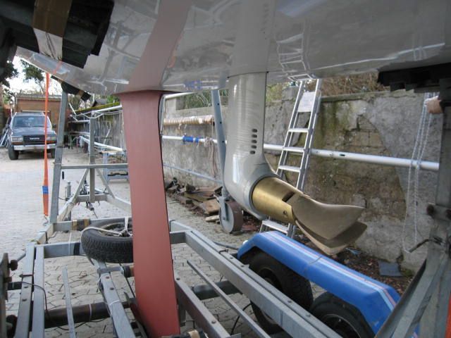 Surprise moteur in-bord Sail-drive