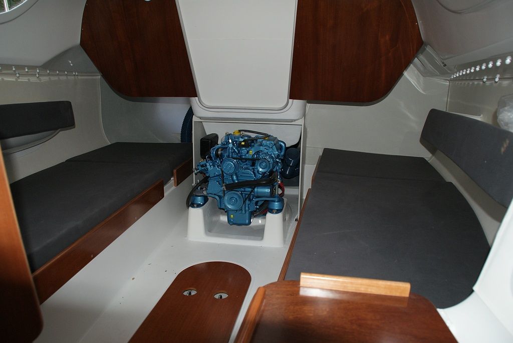 Surprise Moteur in bord Nannydiesel 8 ou 10 CV