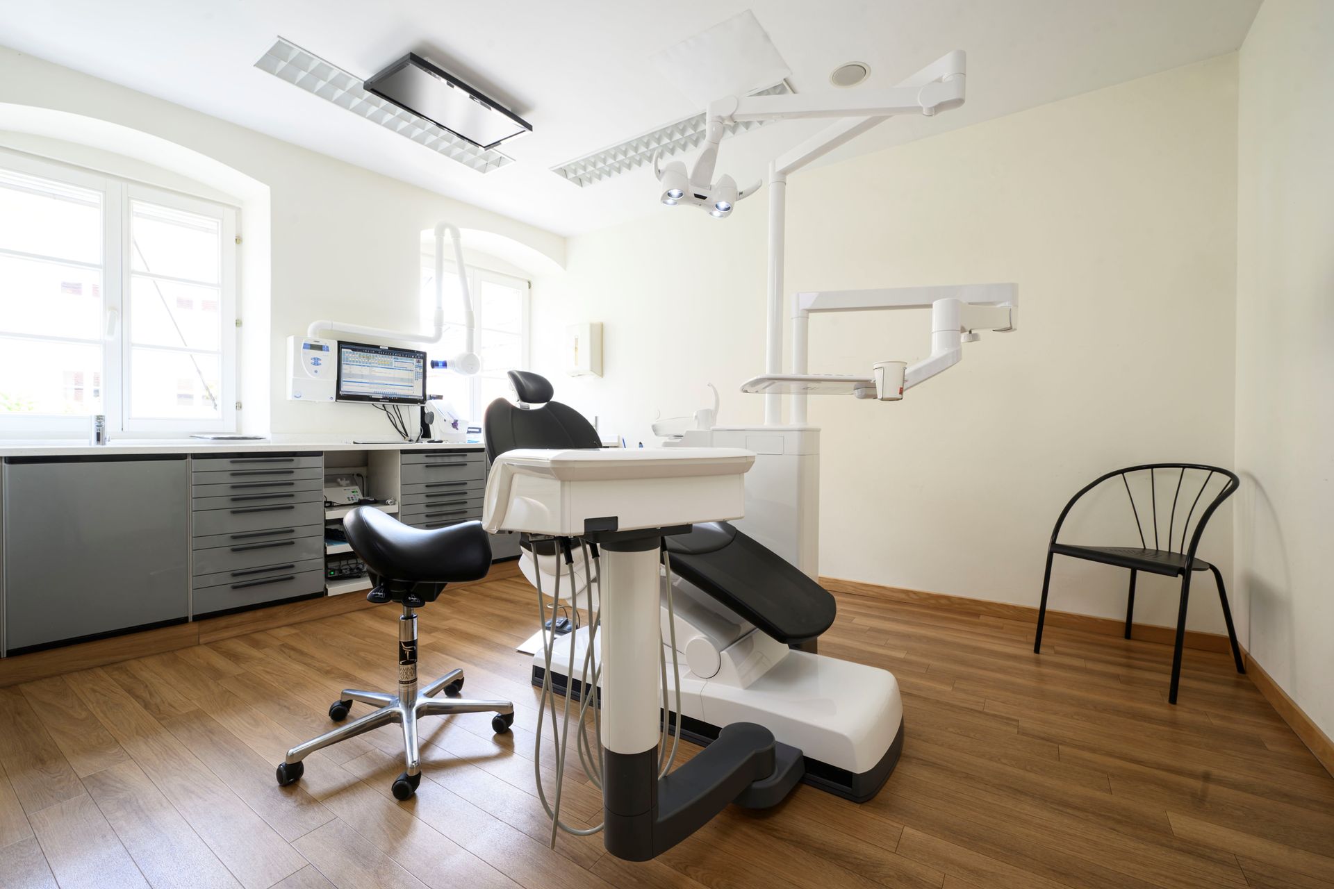 Behandlungszimmer der Praxis Dr. Lau