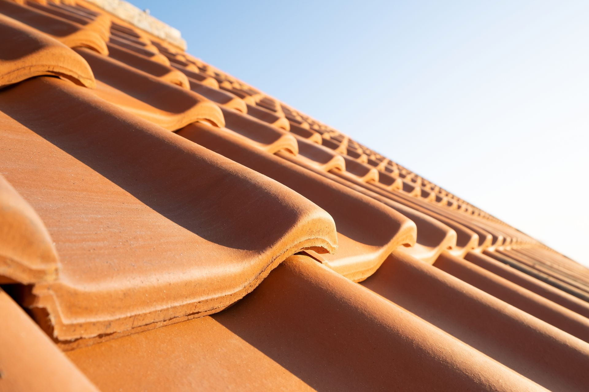 Tuiles avec reflet du soleil