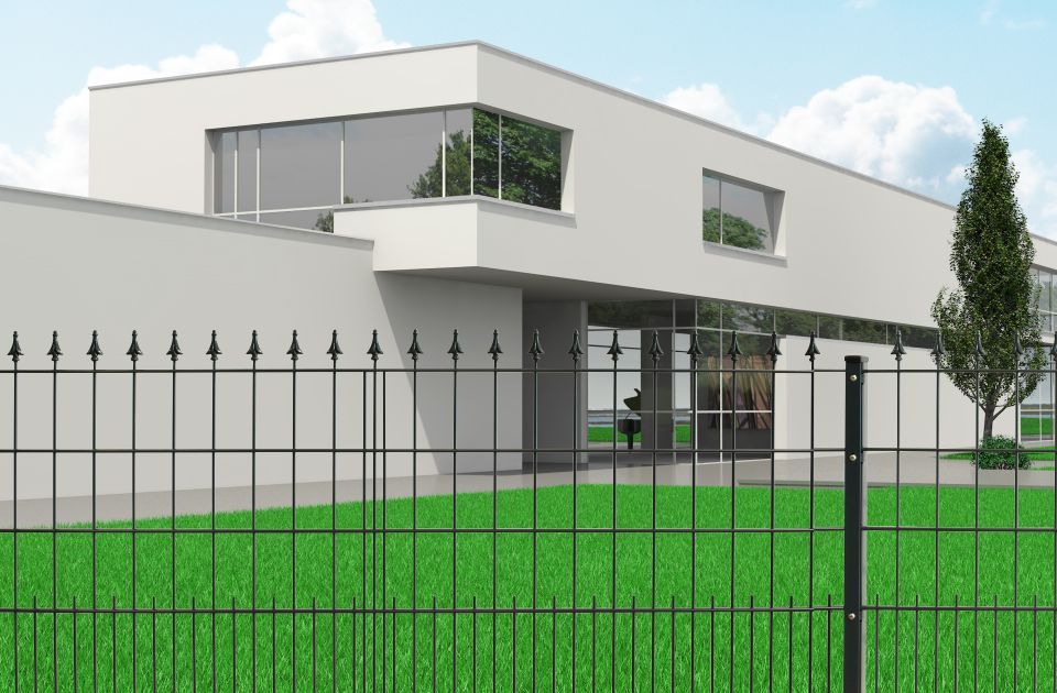 Gitterzaun mit Spitzen zur Grundstückseingrenzung