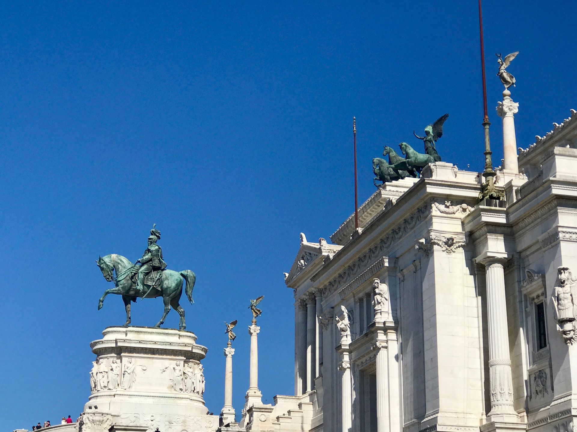 The heart and history  of Rome calls