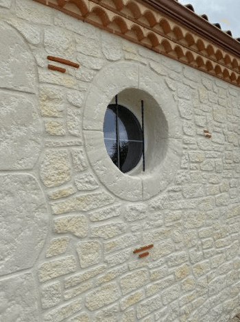 Ravalement de façade imitation pierre