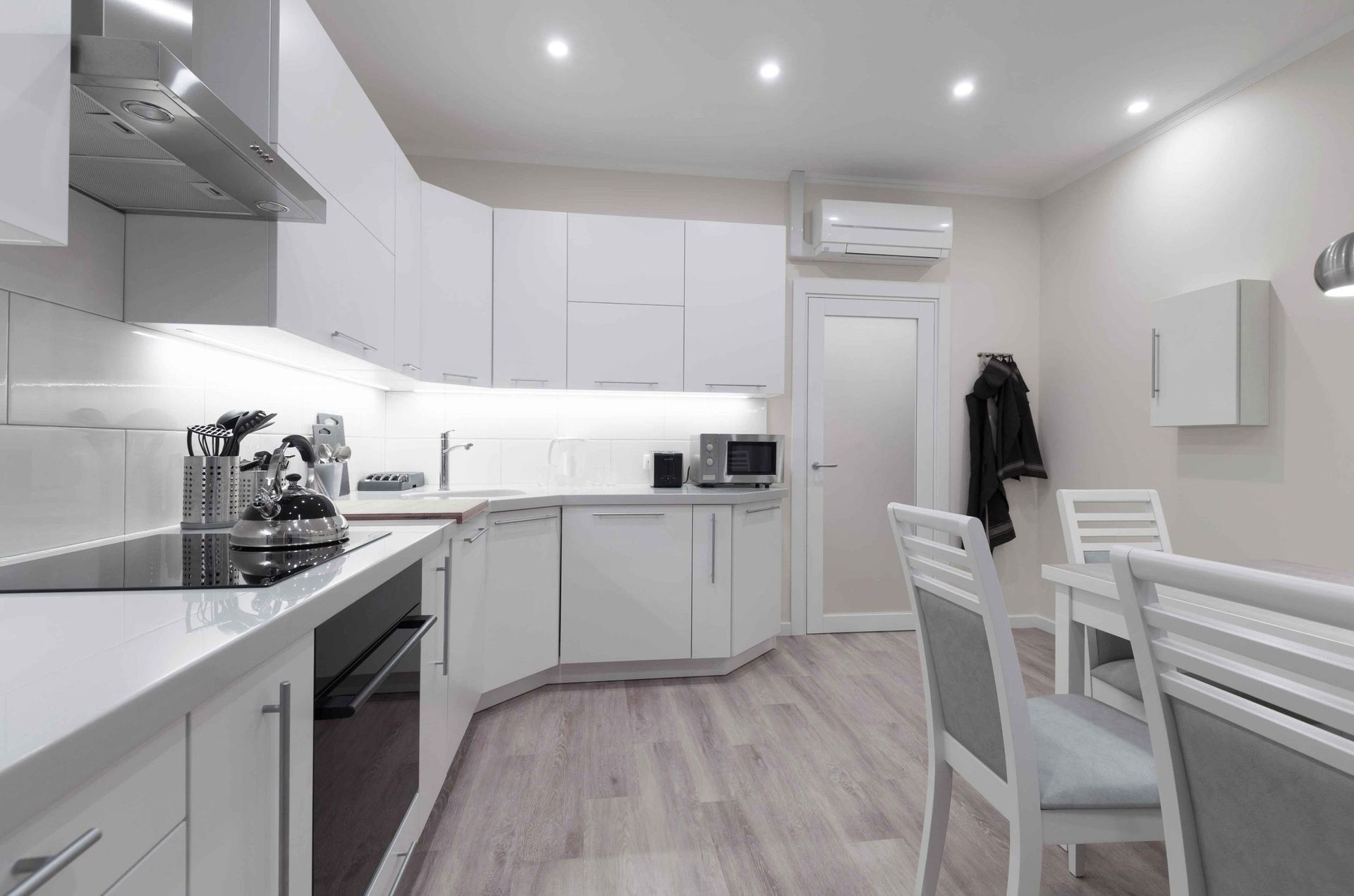 Pavimento cucina SPC