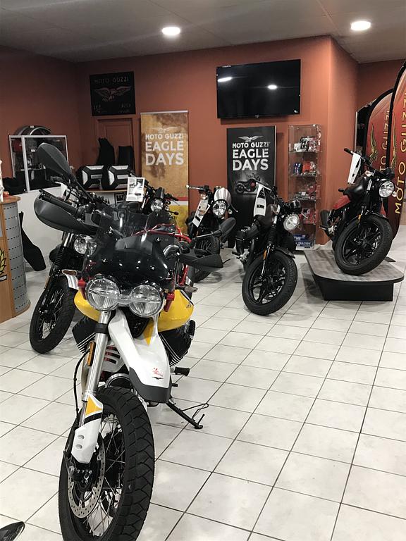 Découvrez notre concession, LCF Motos près de Toulouse
