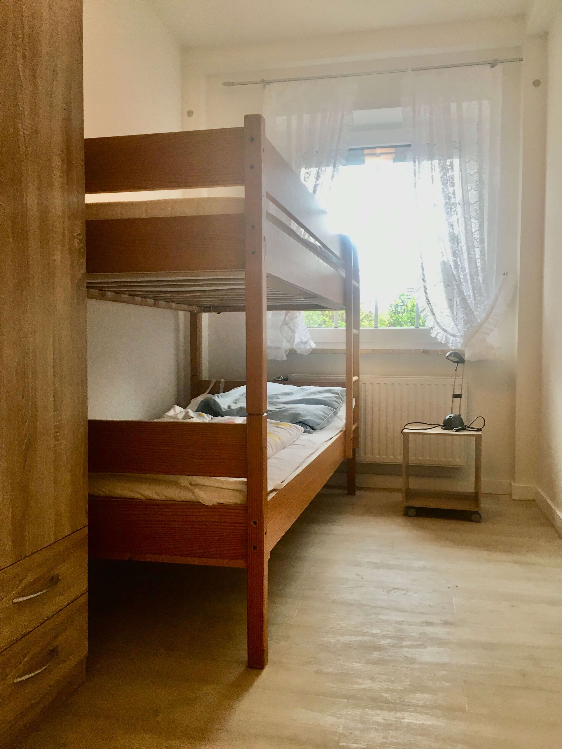 Ferienwohnung Saphir im Haus Aquamarin in Büsum – Zweites Schlafzimmer mit Etagenbett