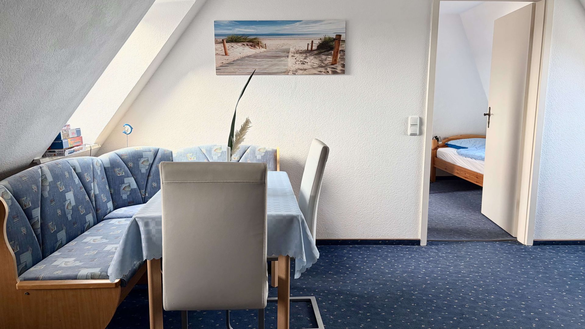 Ferienwohnung Topas im Haus Aquamarin in Büsum – Essbereich