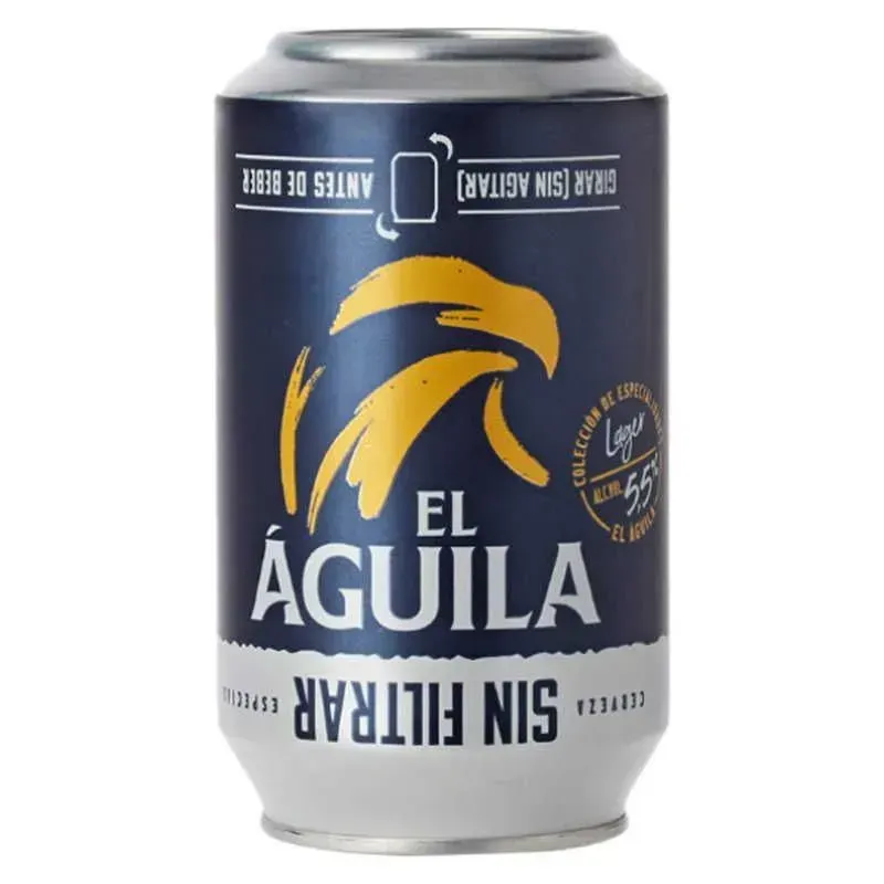 Botella de agua de plástico azul sobre fondo blanco