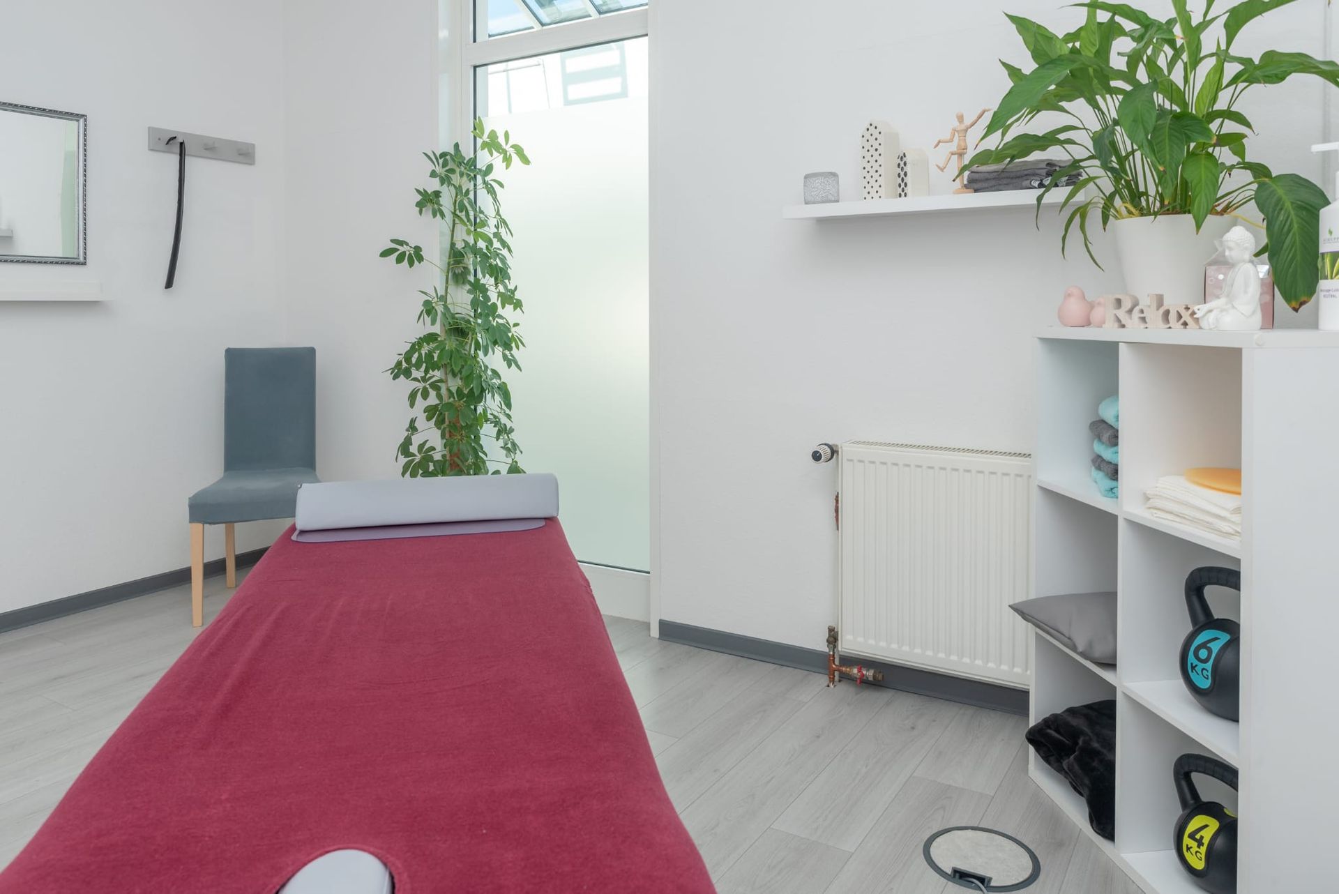 Beandlungsraum von der Sport & Physiotherapie Lübz Inh. A-K. Dreschler