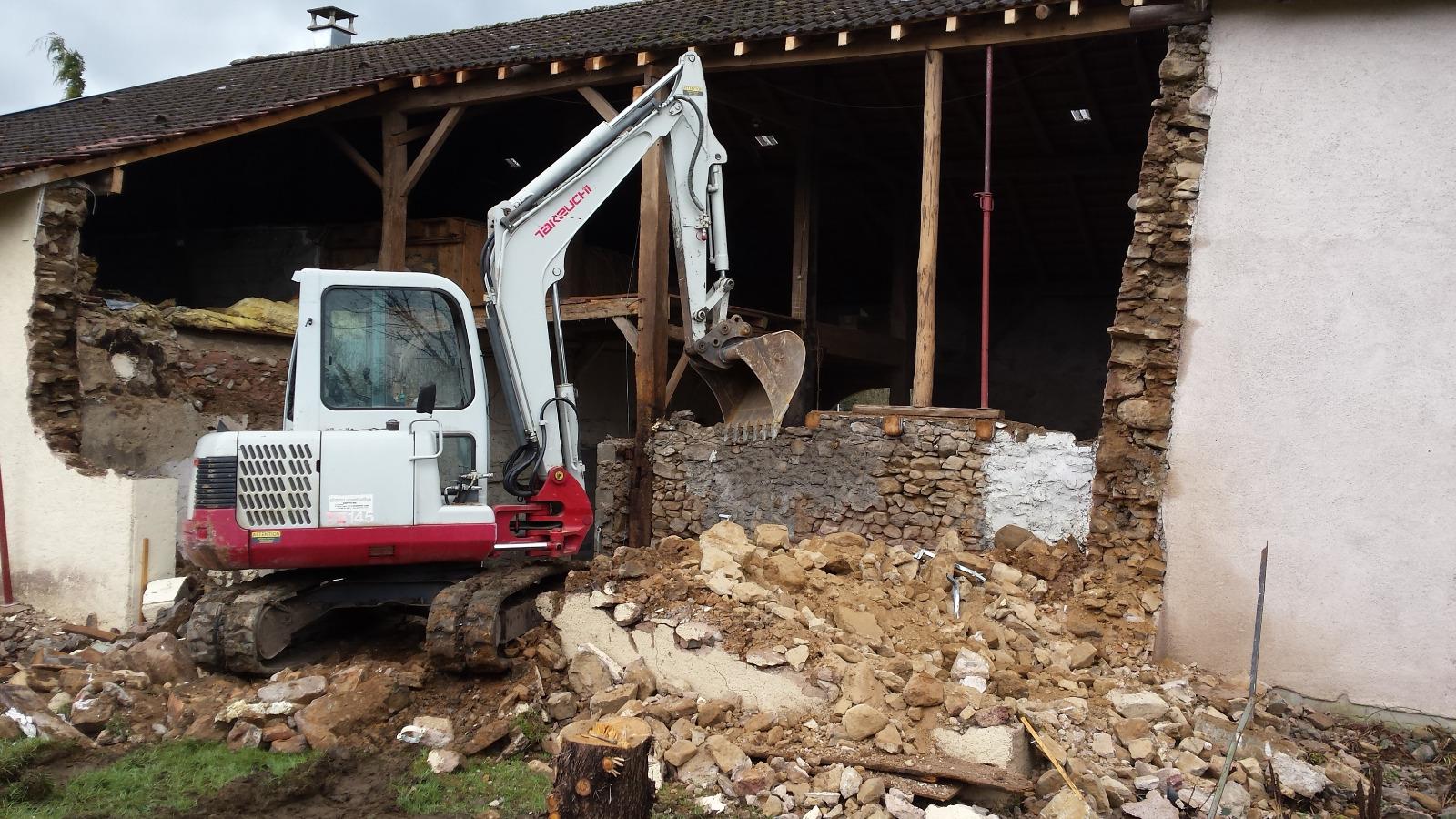 Travaux de rénovation d'un corps de ferme