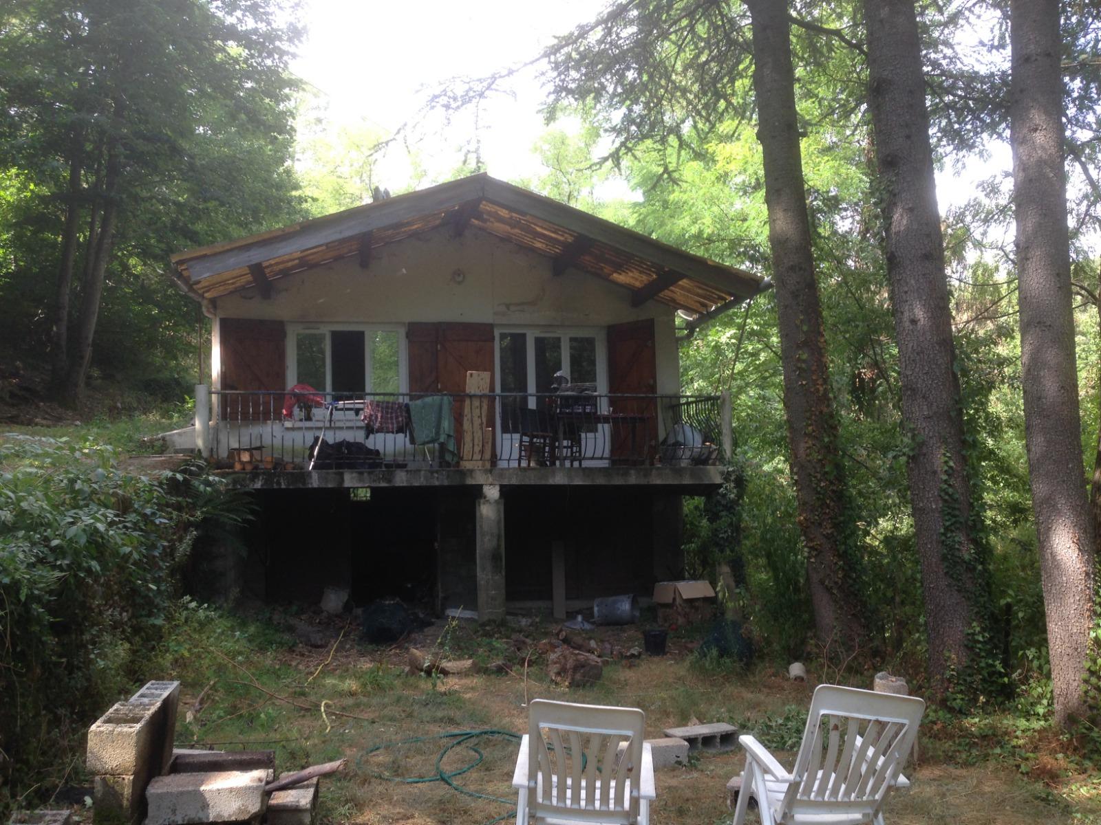 A Olonzac (34210) élimination des moisissures des COV et du radon par Strictos