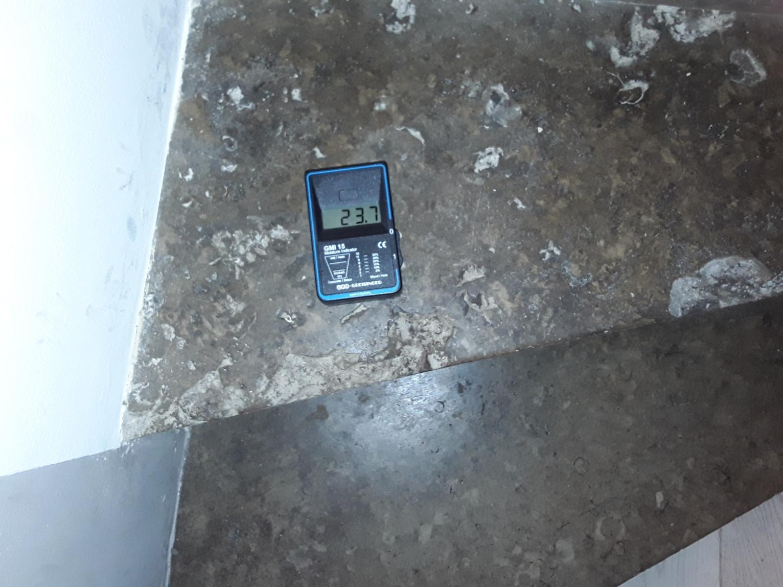 Comment éliminer le salpêtre à Béziers (34500) Moisissures