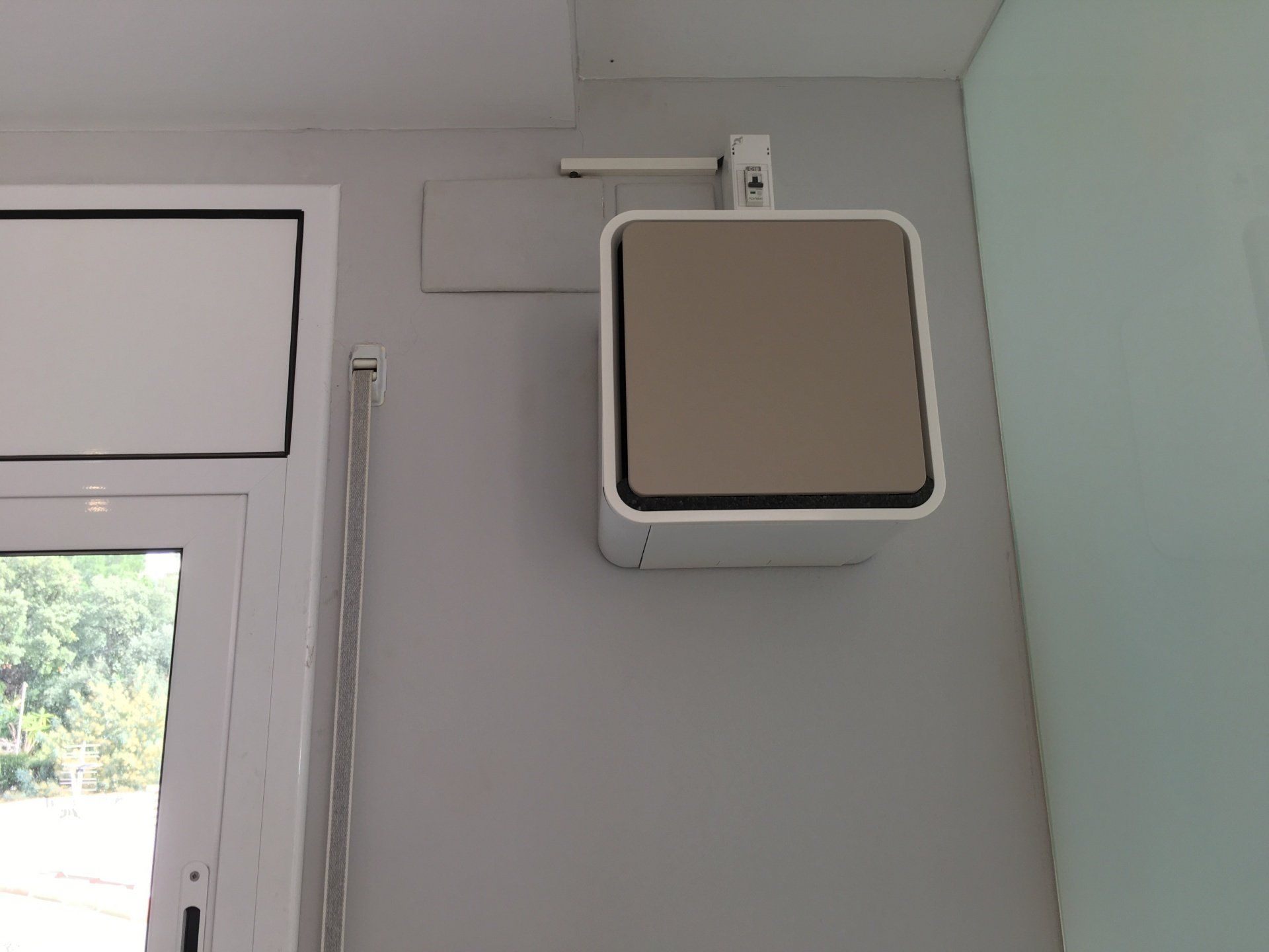 Boîtier contre l'humidité