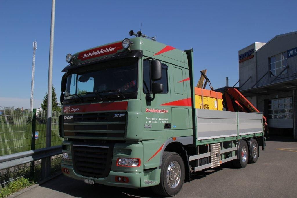 Fahrzeuge - Schönbächler Transporte AG