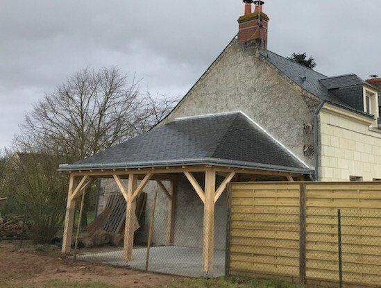 Agrandissement avec ossature en bois d'une maison de campagne