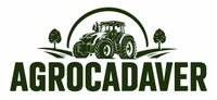 Logotipo de AGROCADAVER con un tractor verde, &aacute;rboles y l&iacute;neas curvas sobre un texto verde en negrita