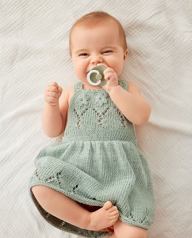 Robe pour bébé au crochet