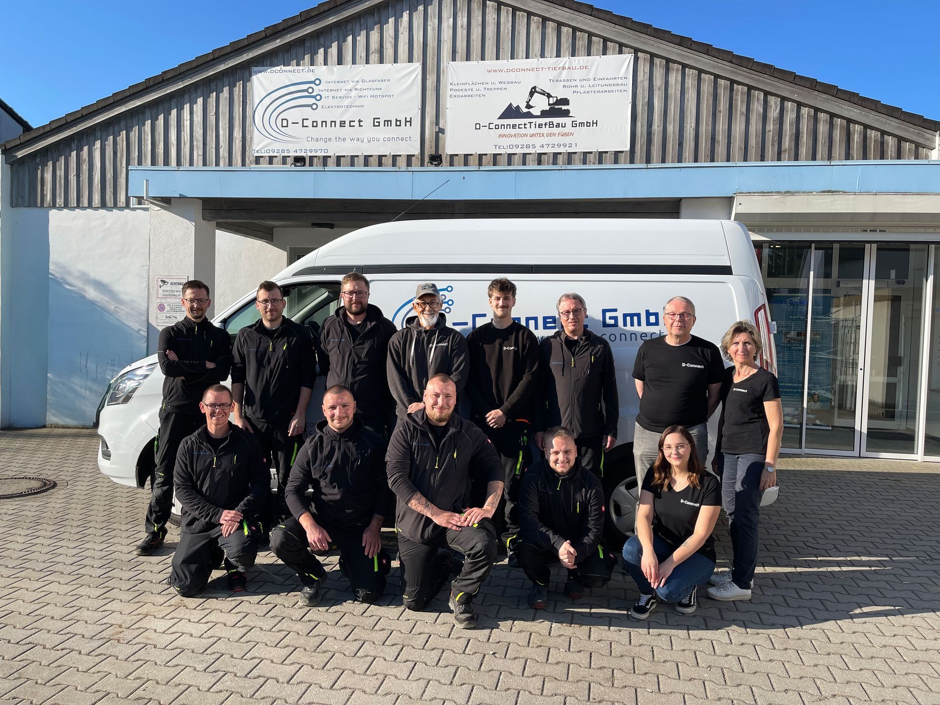 Das Team von D-Connect Das Team von D-Connect