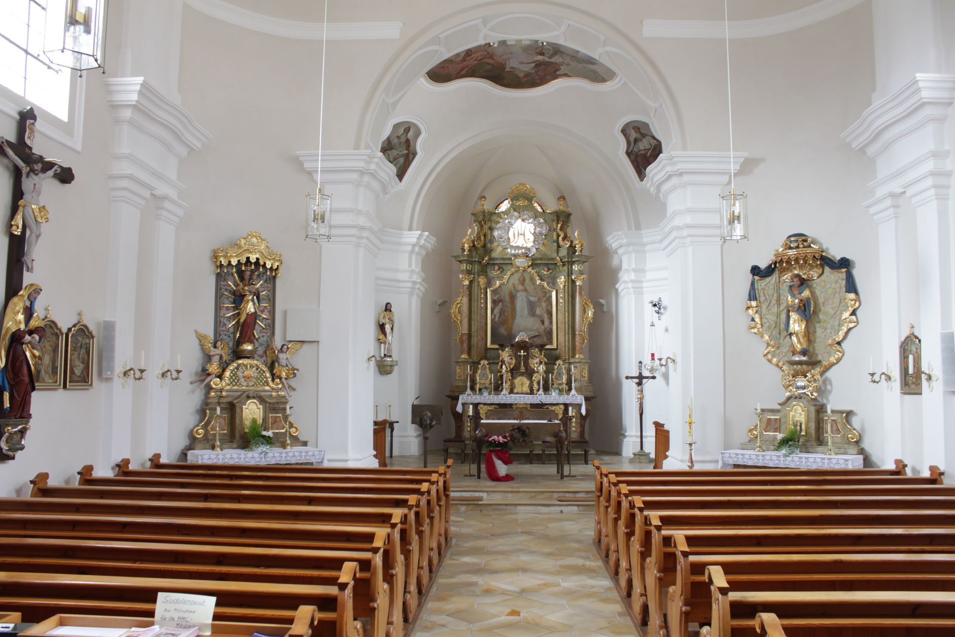 Kirche von außen