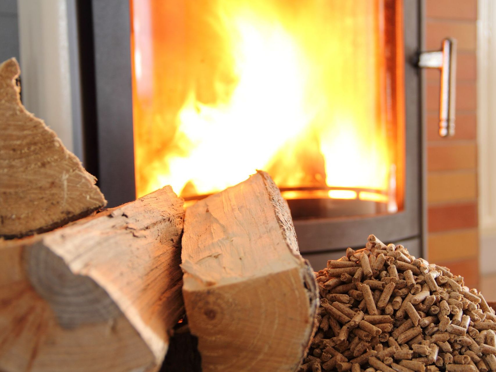 poele à bois feu