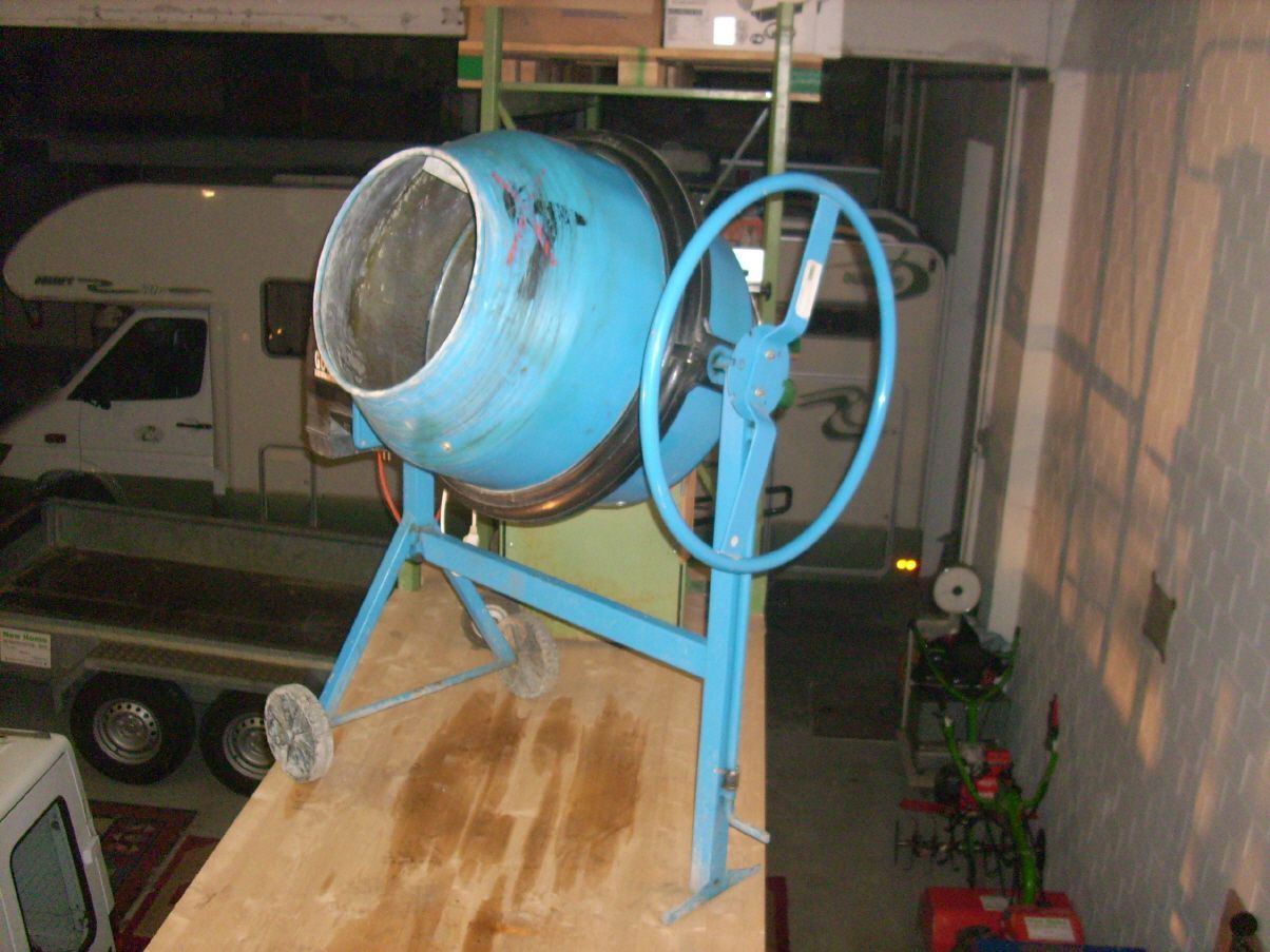 Betonmischer - New Home Gerätevermietung Seon