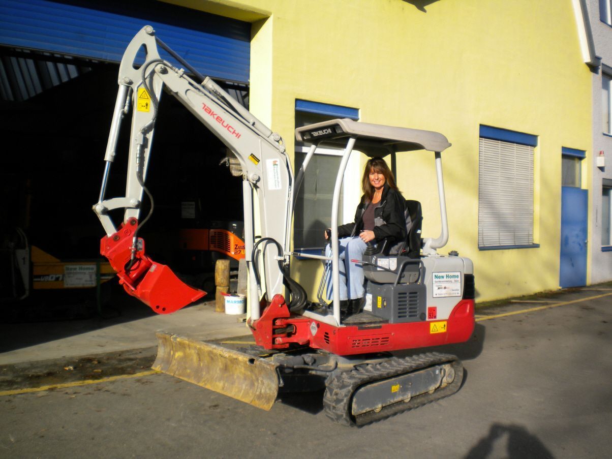 New Home Gerätevermietung Seon – Bagger