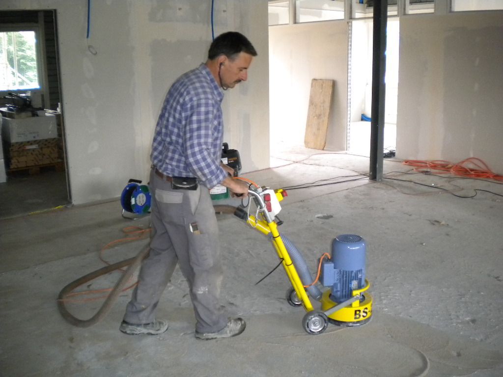 Raupendumper Huki - New Home Gerätevermietung Seon