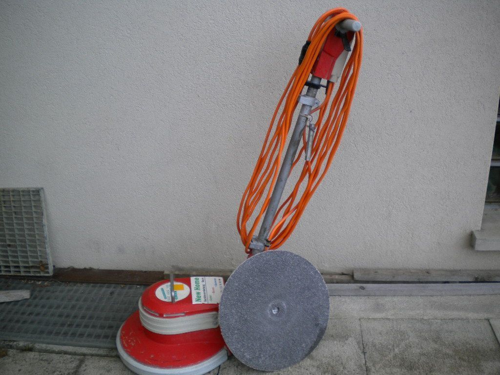 Bodenreinigungsmaschine - New Home Gerätevermietung Seon