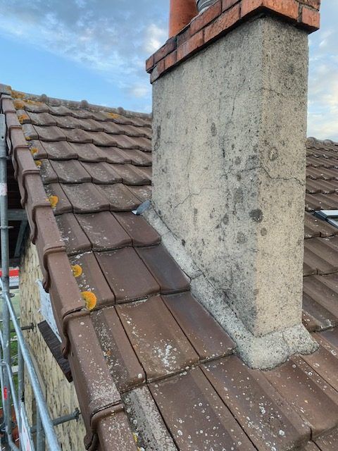 Cheminée de toit avant rénovation