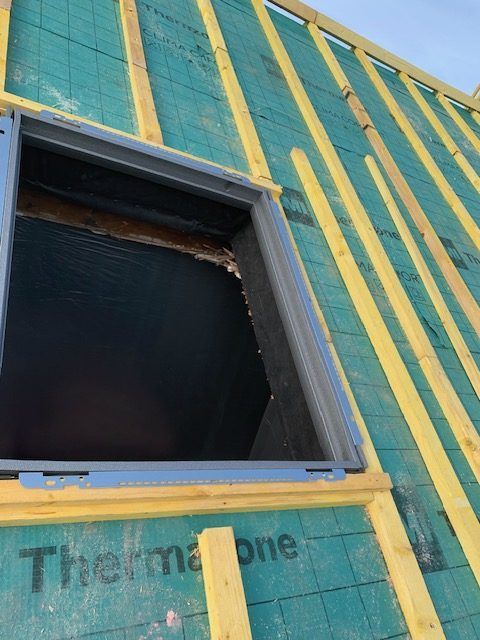 Pose d'une fenêtre de toit en alu