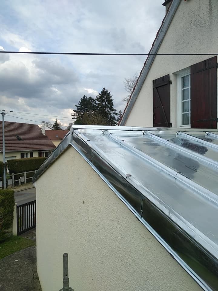 Toiture en pente en zinc