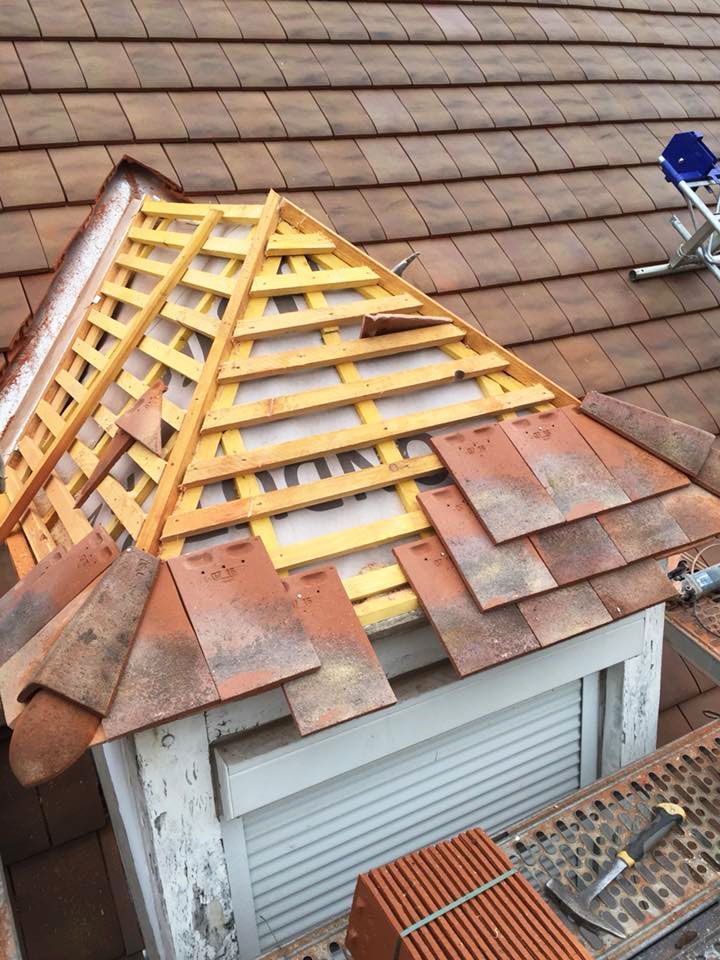 Charpente de lucarne