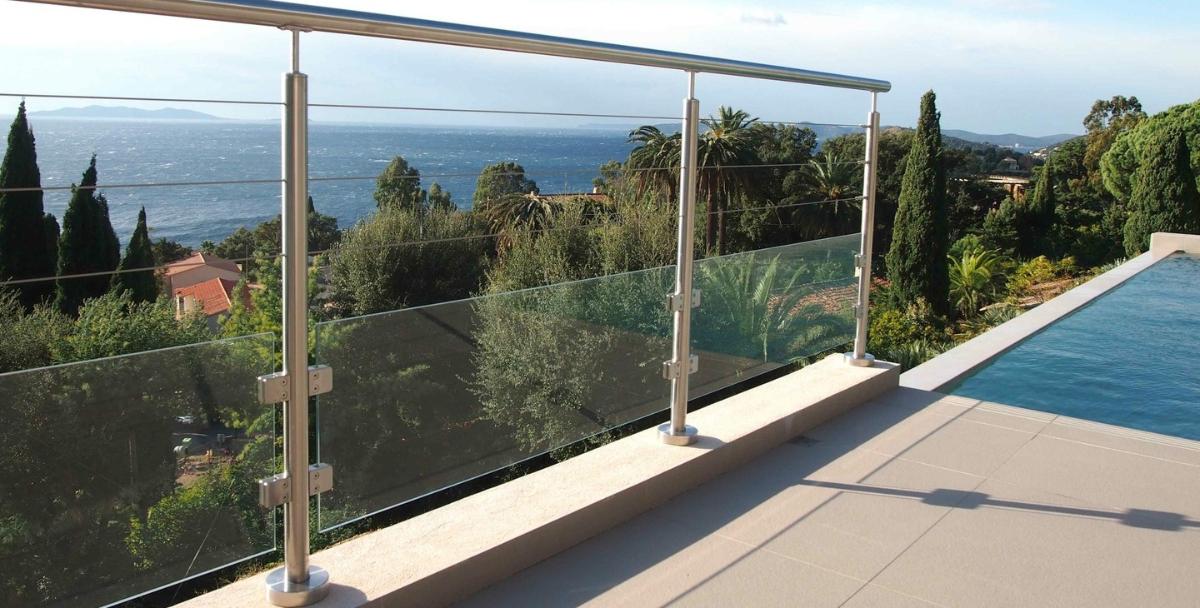 Nice - Garde-corps inox verre et  cables