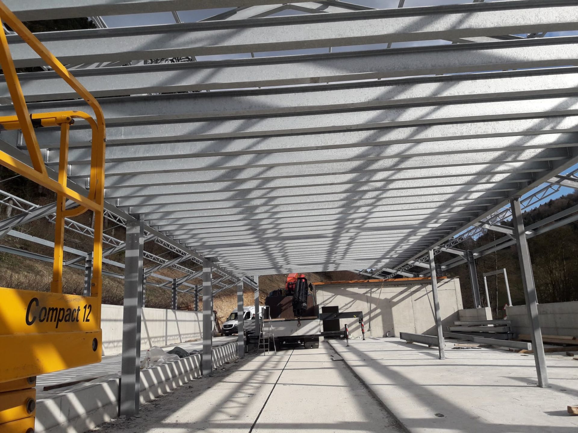 Stahlbau - Huber Max Montagen/Mechanik in Schindellegi