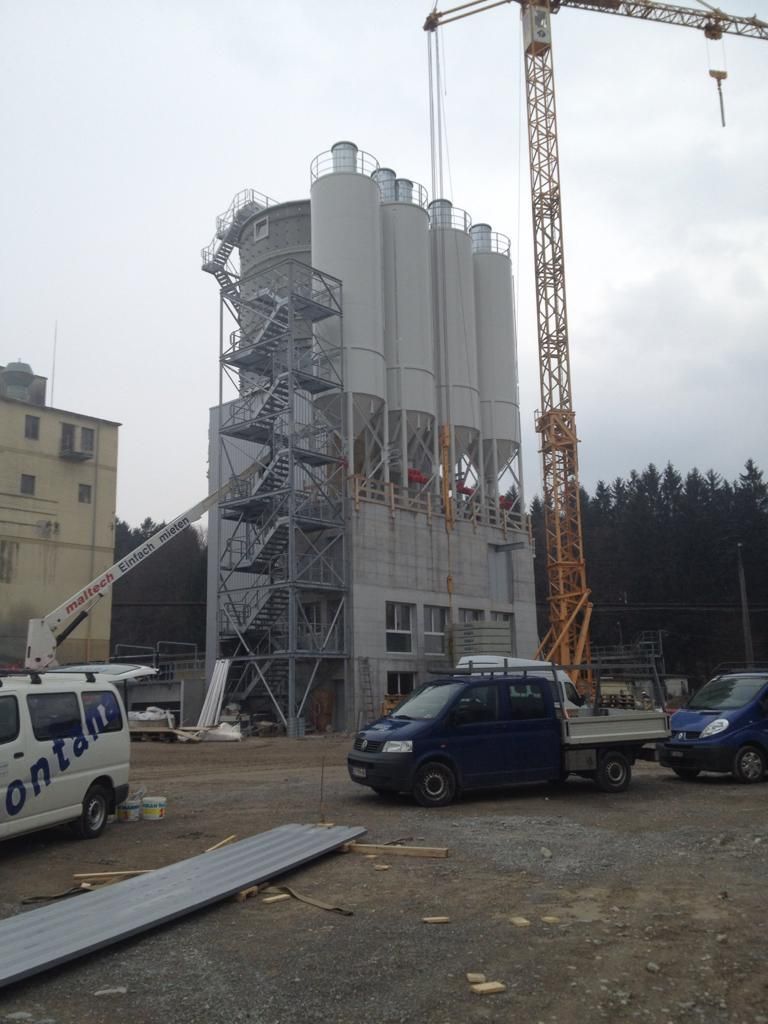 Förderanlage - Huber Max Montagen/Mechanik in Schindellegi