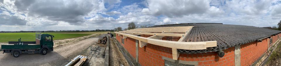 Dachstuhl, gebaut von der Firma Schotten Klaus