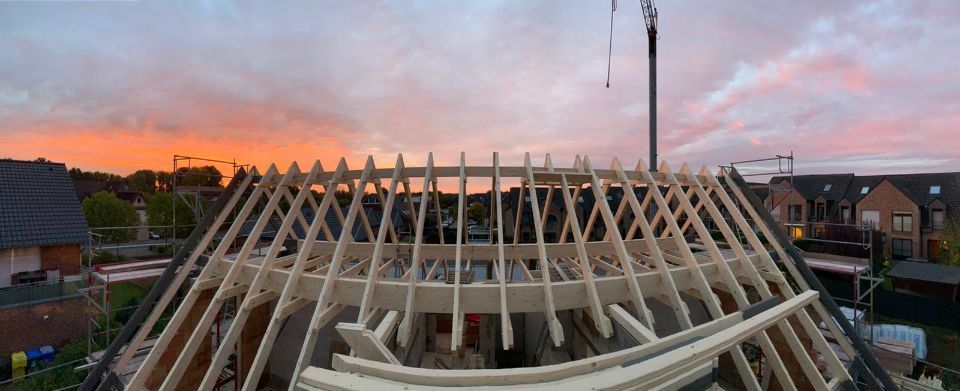 Dachstuhl, gebaut von der Firma Schotten Klaus