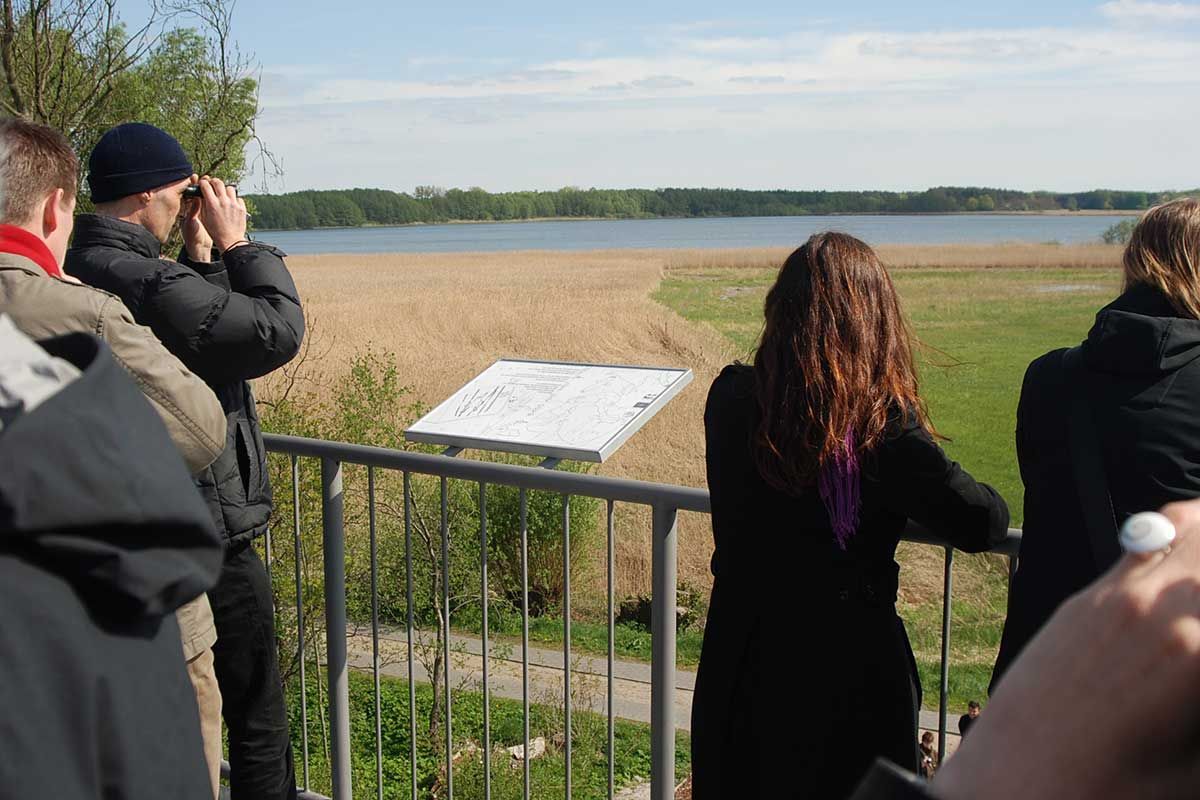 Aussichtsturm in den Marstallwiesen der Gemeinde Storkow