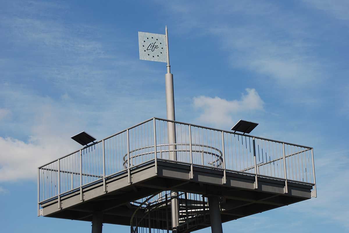 Aussichtsturm in den Marstallwiesen der Gemeinde Storkow