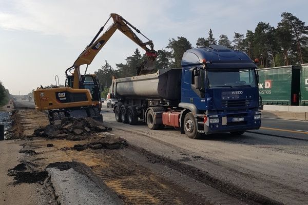 Fahrzeug der Firma Andreas Zimmermann Transporte