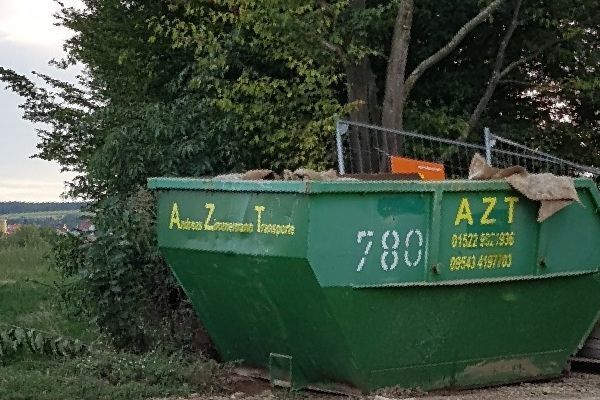 Fahrzeug der Firma Andreas Zimmermann Transporte