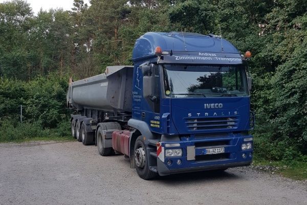 Fahrzeug der Firma Andreas Zimmermann Transporte