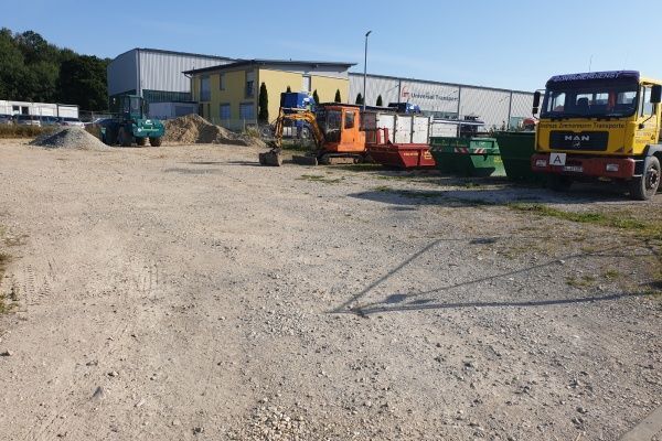 Fahrzeug der Firma Andreas Zimmermann Transporte