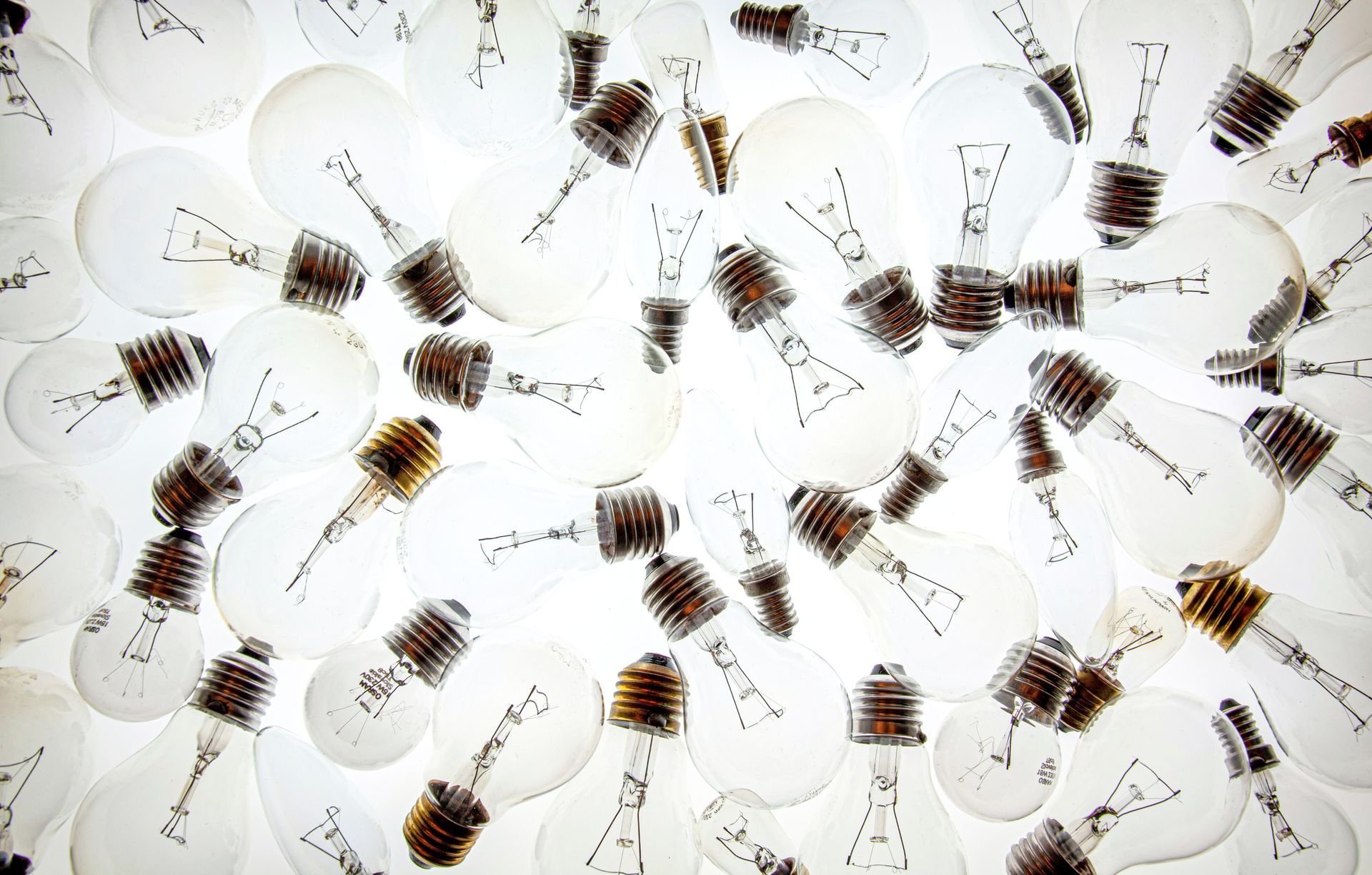 Luo Alt-tekstitunnisteet hakukoneoptimointia ja saavutettavuutta varten. 